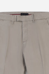 PANTALONE CHINO RASO TORTORA